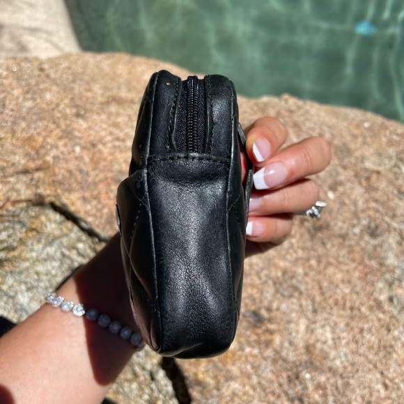 Chanel belt case - Picture 8 of 13